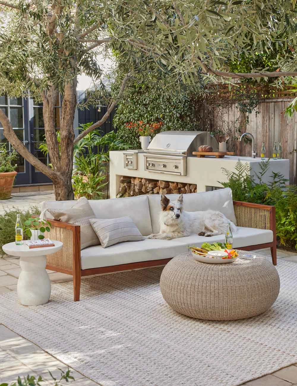 Lomina Indoor / Outdoor Coffee Table