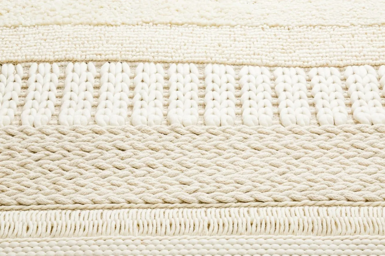 Lucia Ivory Wool Rug *NO RETURNS UNLESS FAULTY