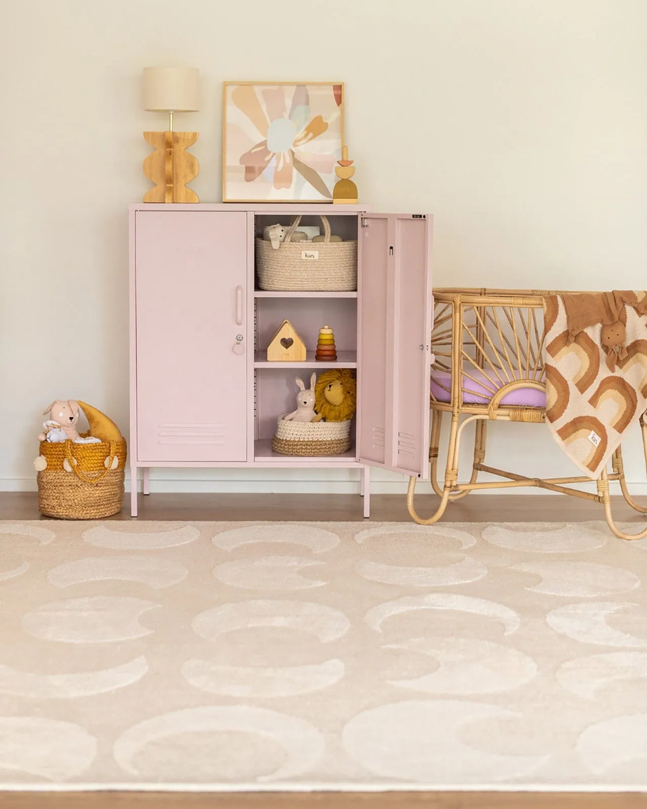 Lucy Beige Cream Half-Moon Pattern Rug *NO RETURNS UNLESS FAULTY