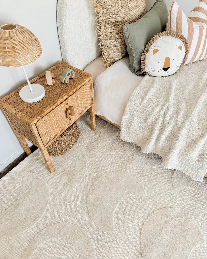 Lucy Beige Cream Half-Moon Pattern Rug *NO RETURNS UNLESS FAULTY