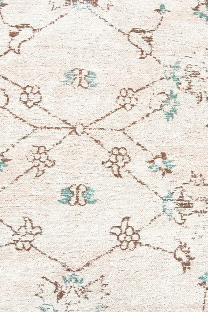 Luna Blue and Pink Floral Round Rug *NO RETURNS UNLESS FAULTY