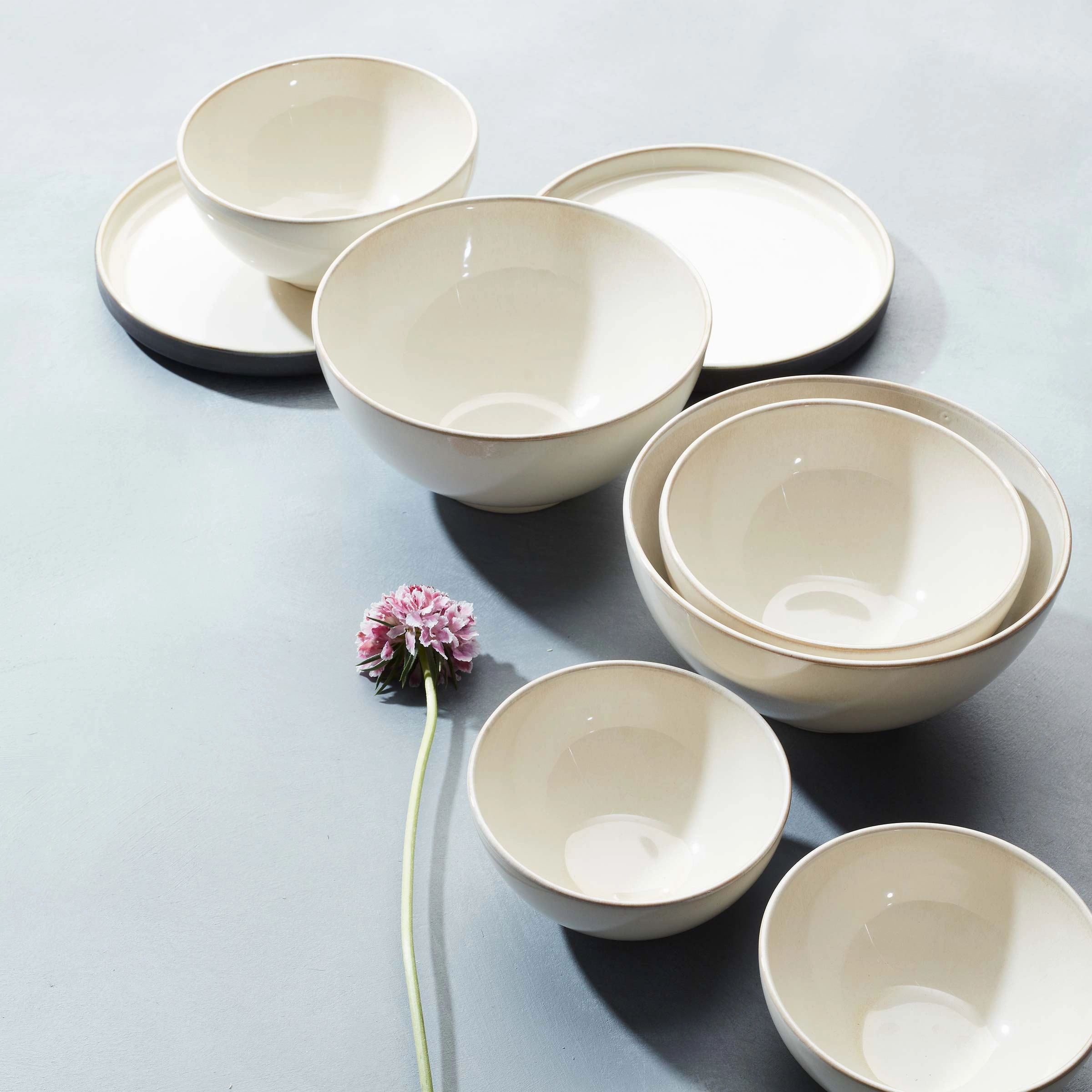 Luna White 8-Piece Dinnerware Set