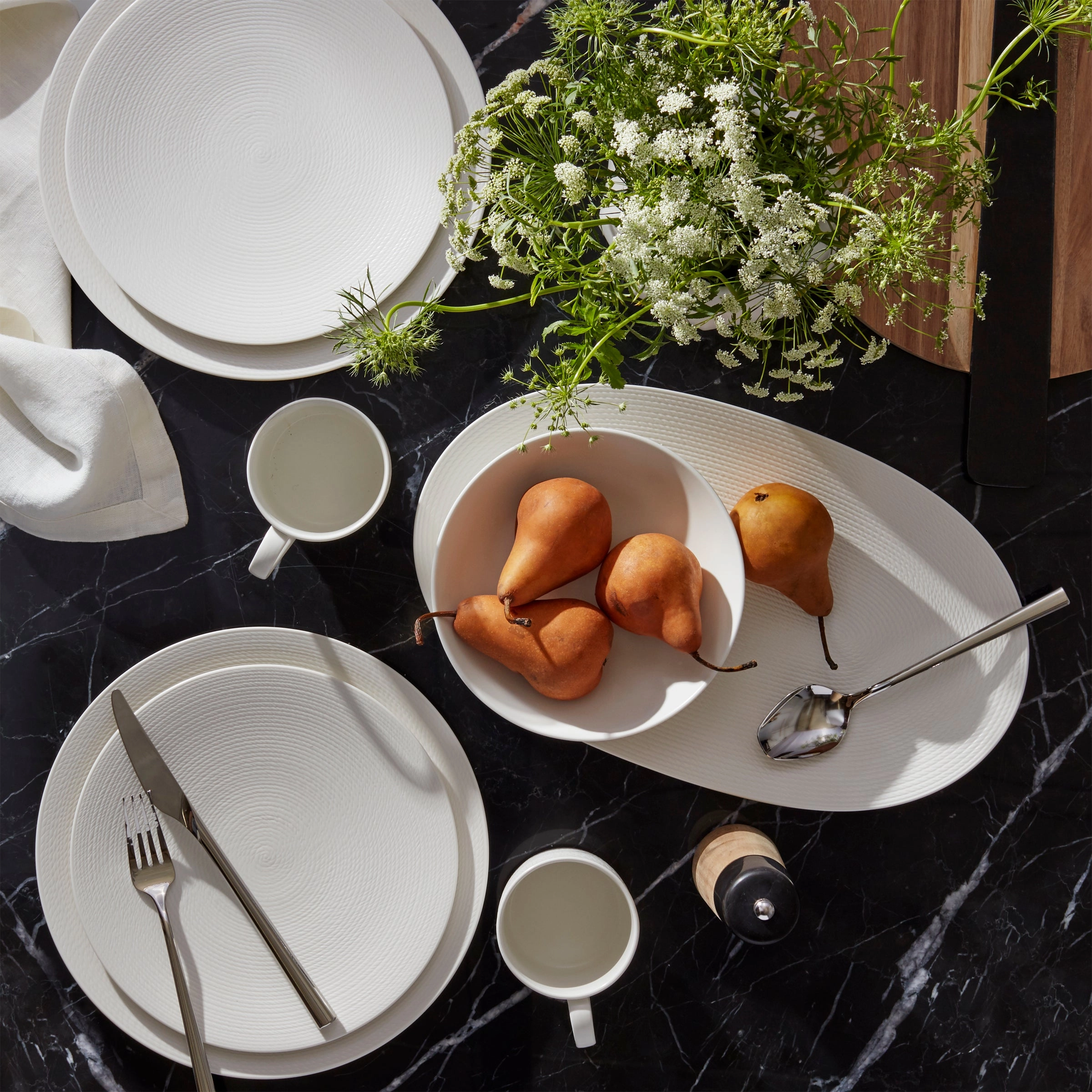 LX Collective White Dinner Plates - Set of 4