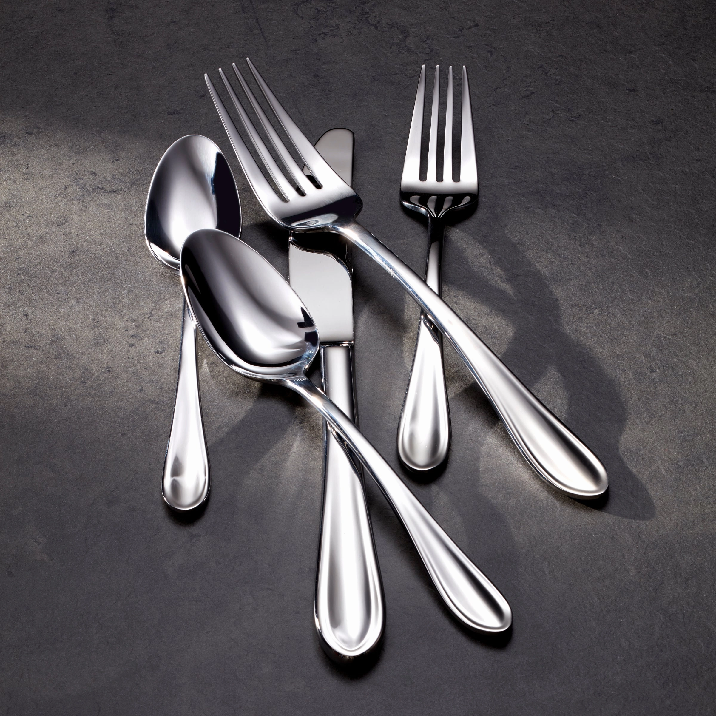 Madelynn 42 Piece Flatware Set