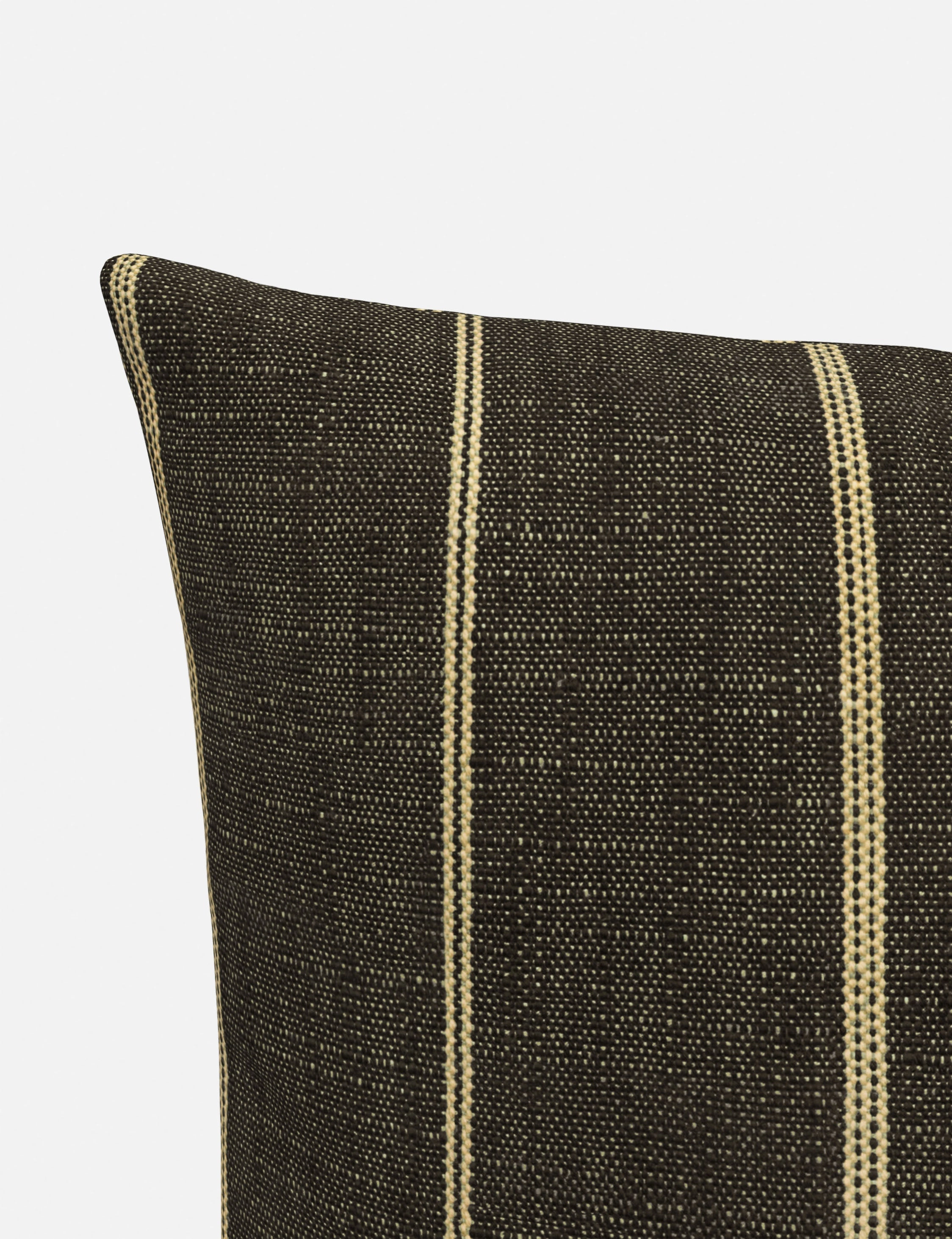 Madlen Pillow