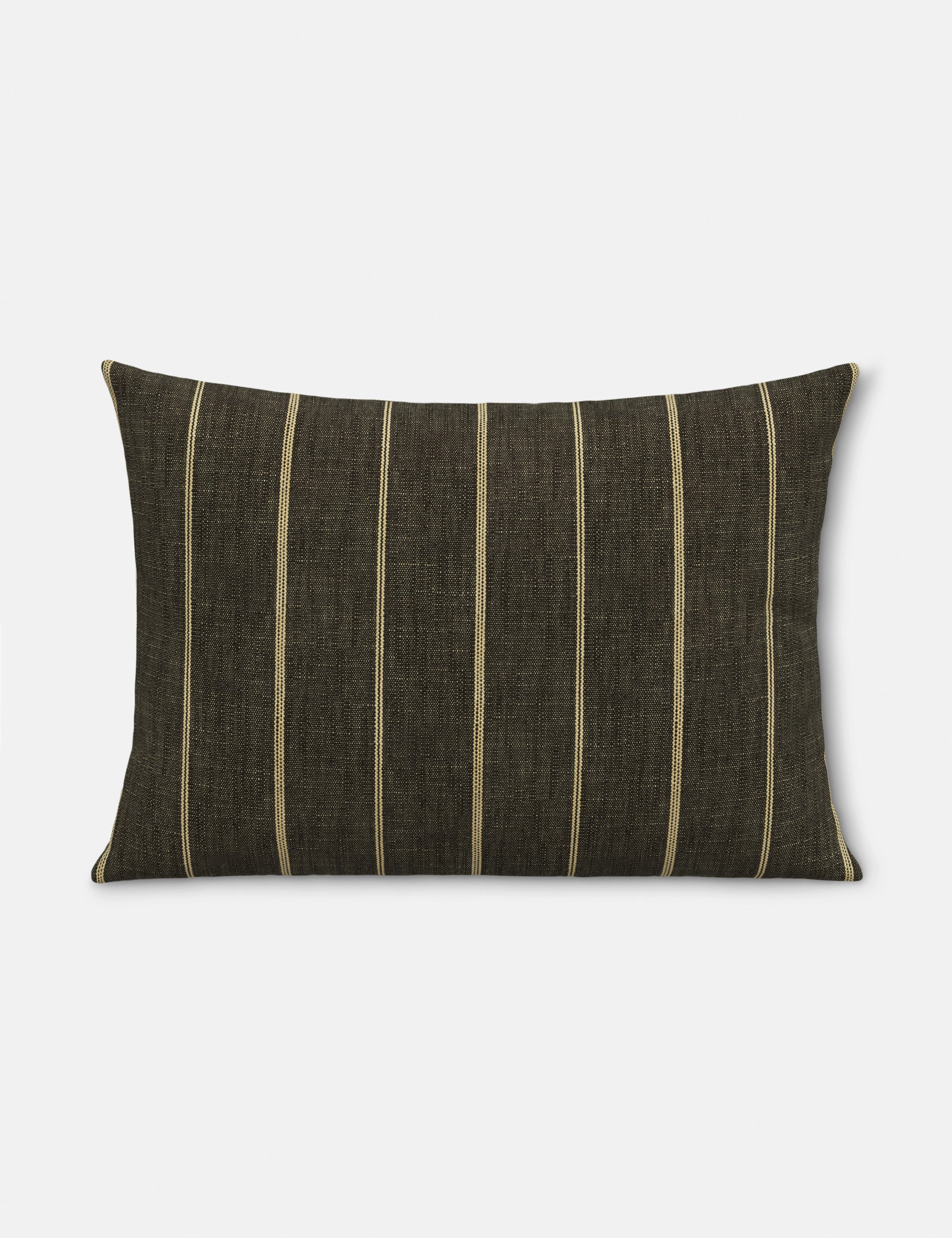Madlen Pillow