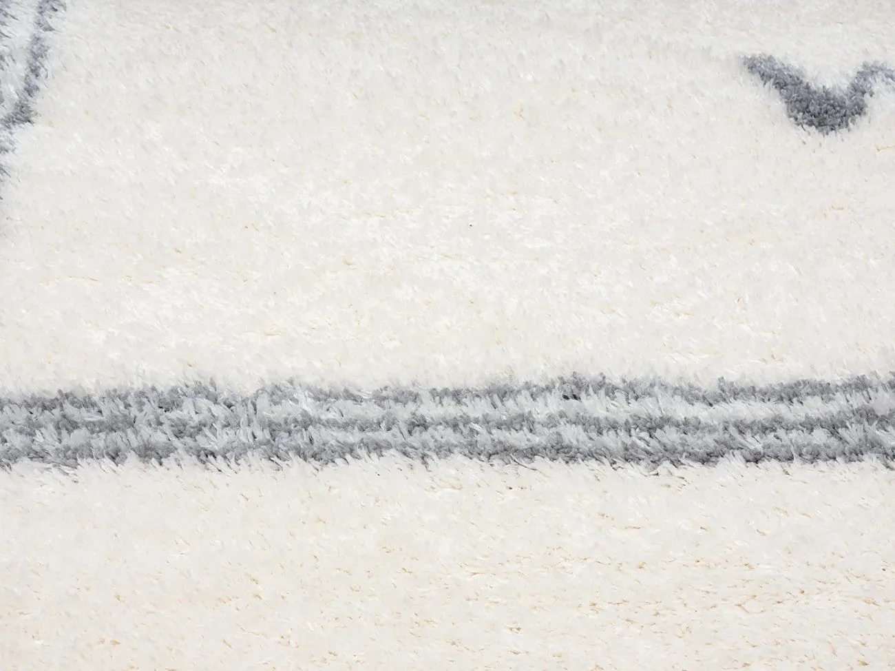 Makara Ivory And Grey Tribal Shag Rug *NO RETURNS UNLESS FAULTY