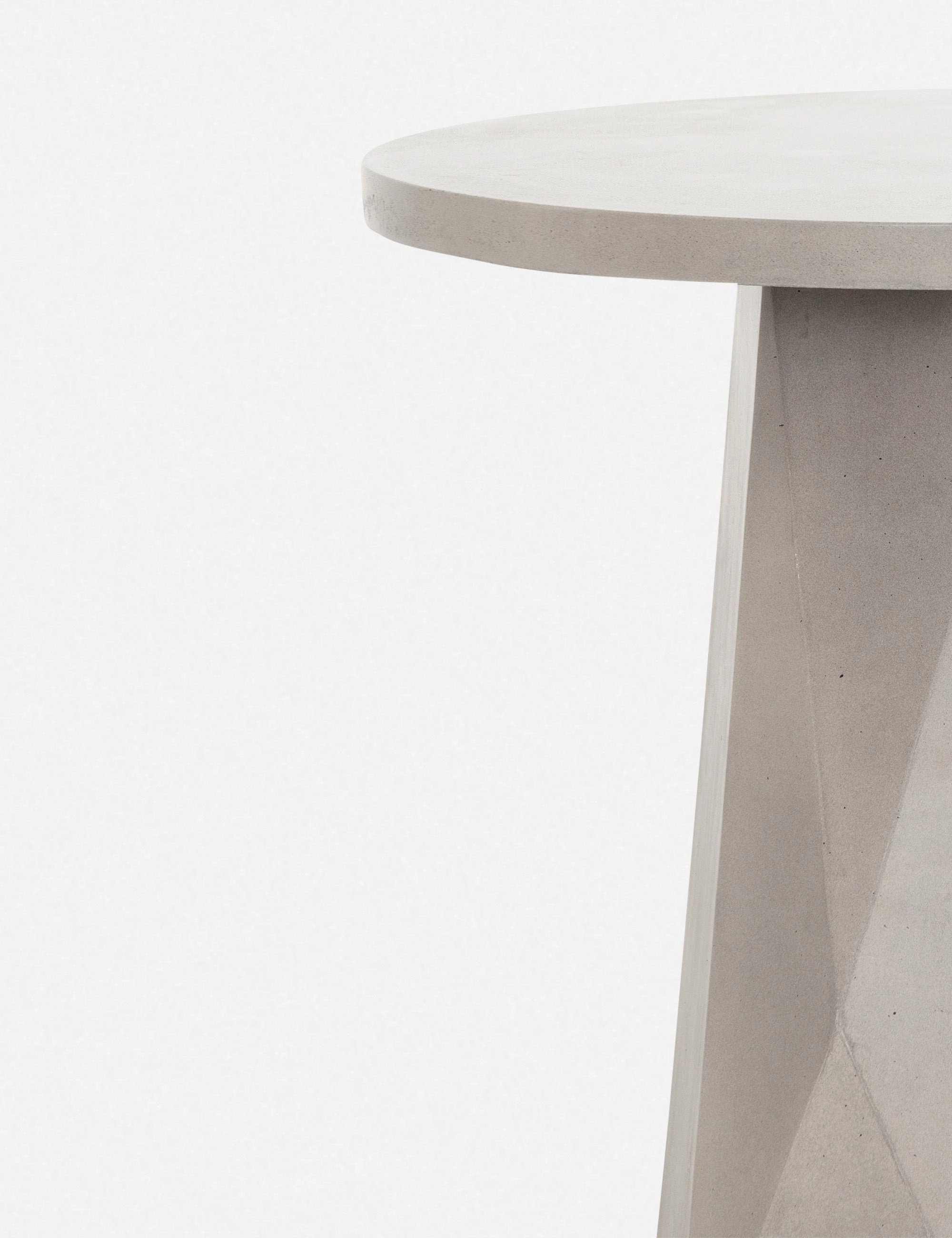 Mara Indoor / Outdoor Side Table