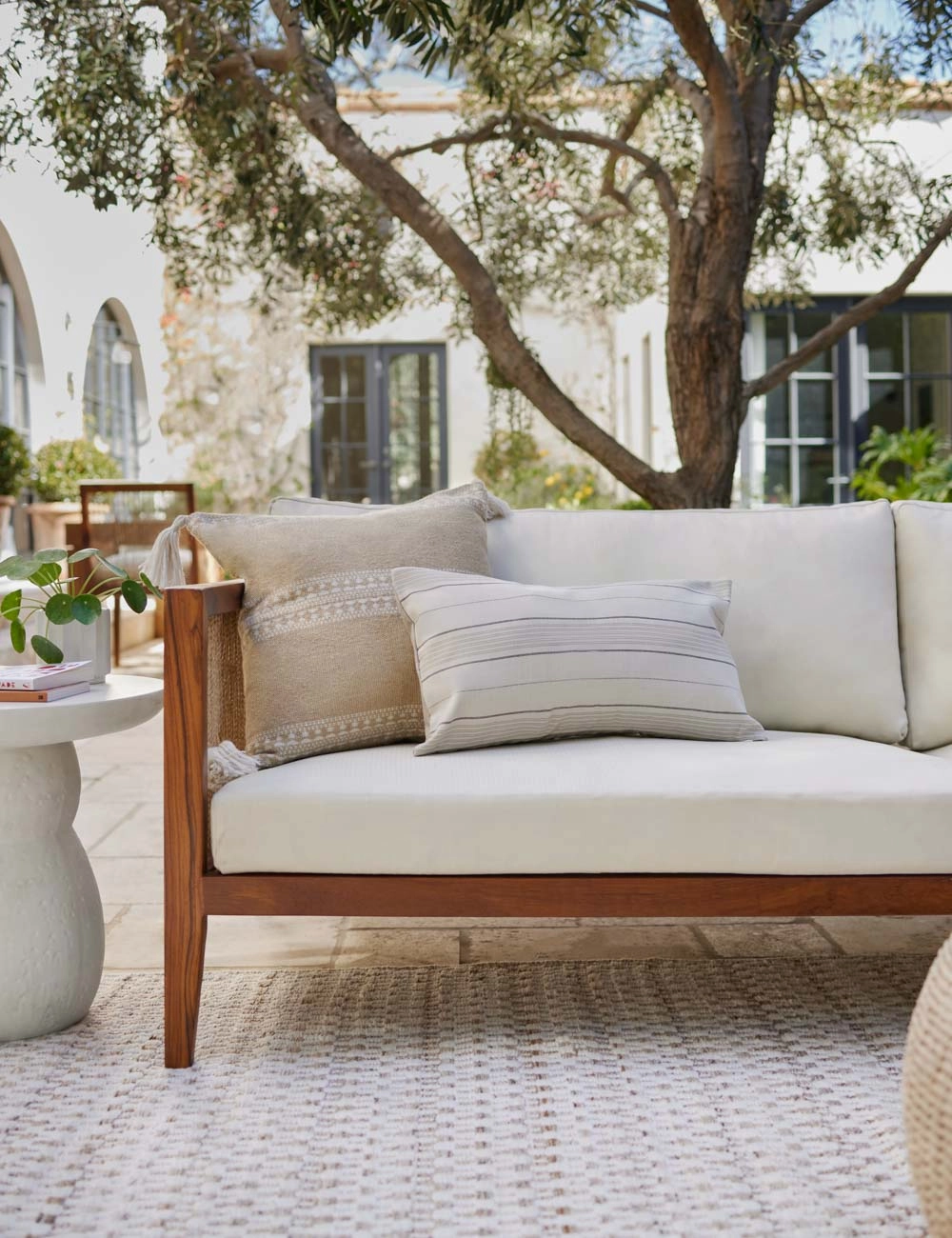 Marchesa Indoor / Outdoor Pillow