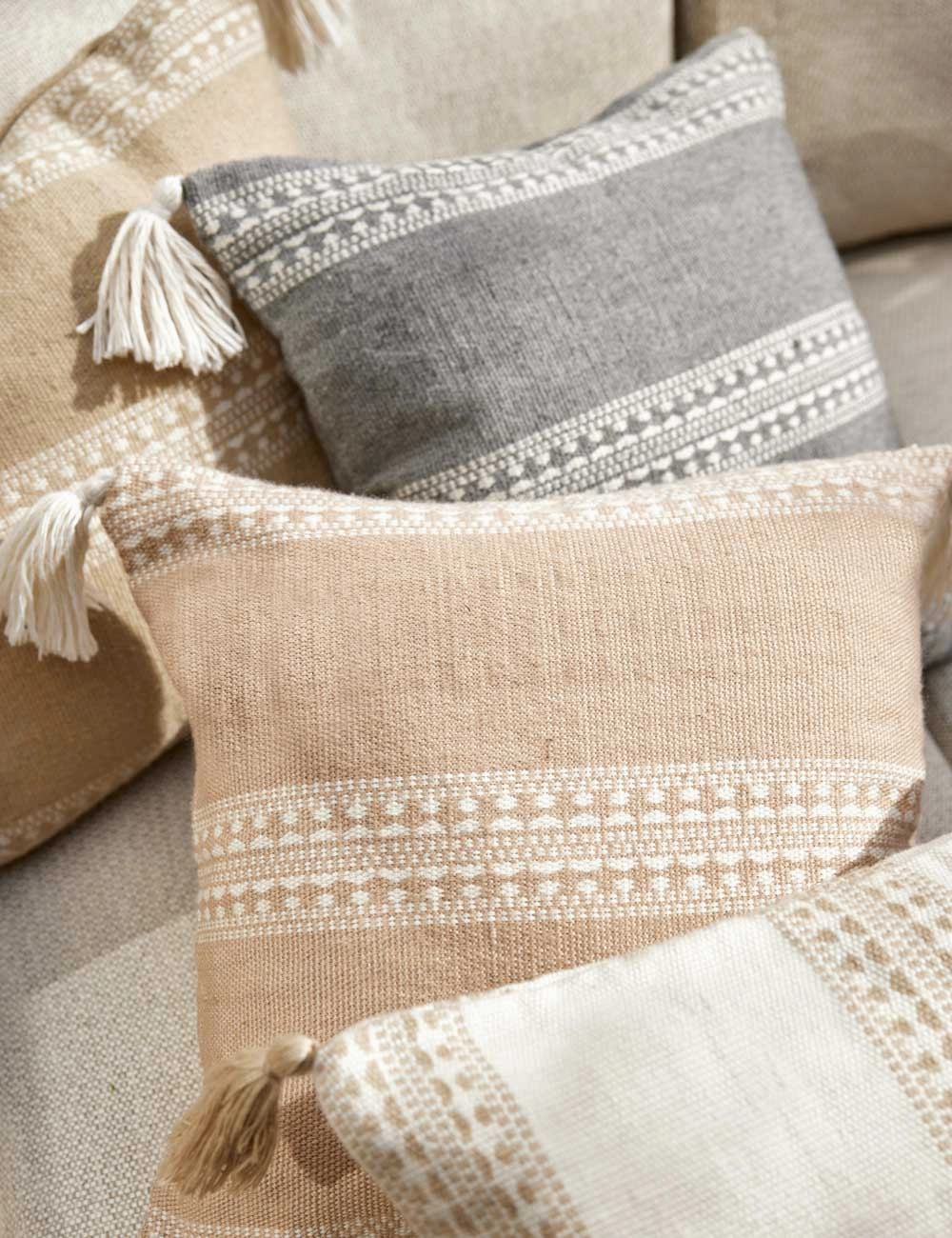Marchesa Indoor / Outdoor Pillow
