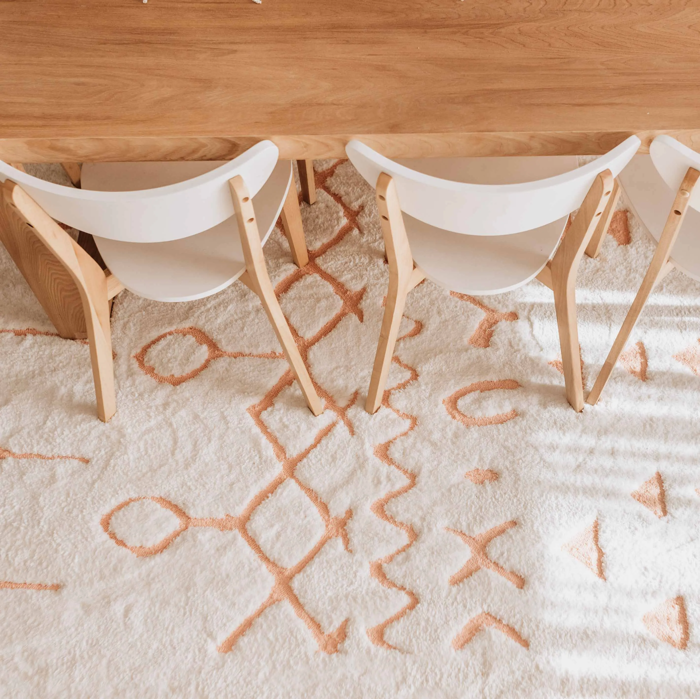 Matilda Cream and Peach Tribal Shag Rug *NO RETURNS UNLESS FAULTY