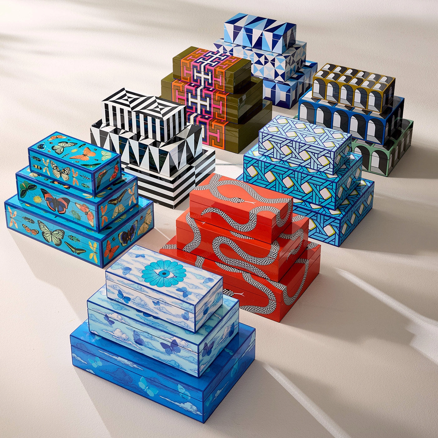 Medium Op Art Lacquer Box