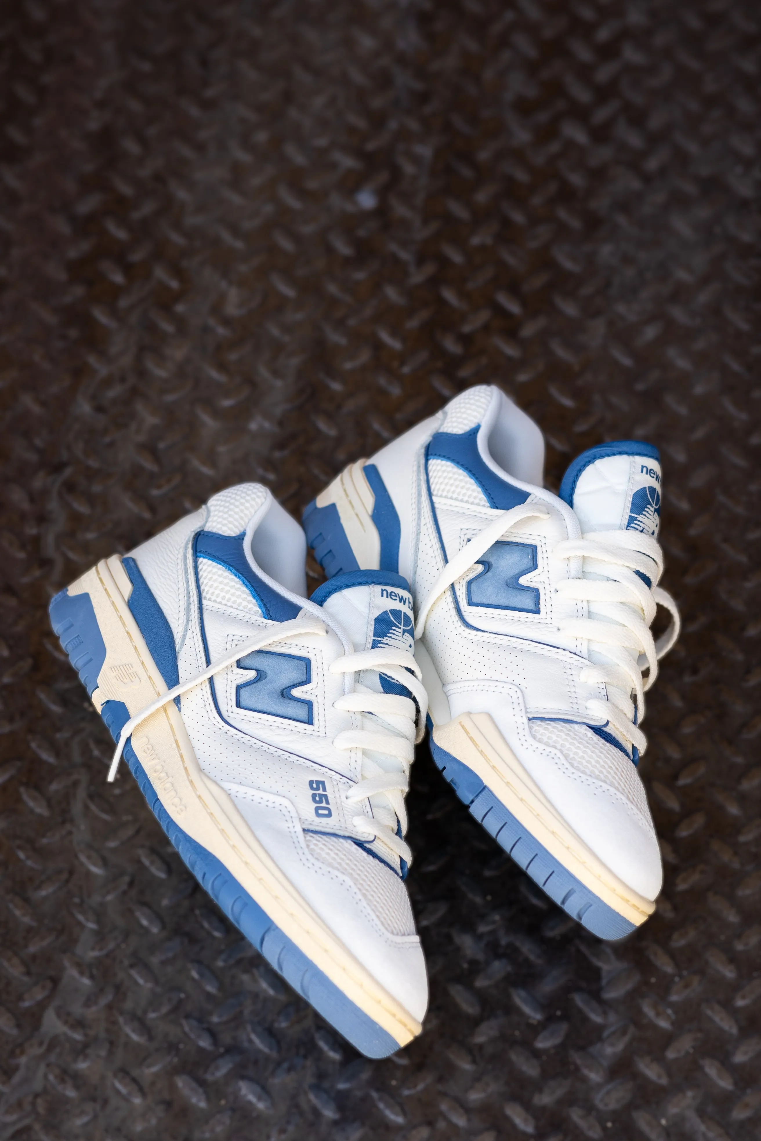 Mens New Balance 550 (White/Blue) - BB550CPD