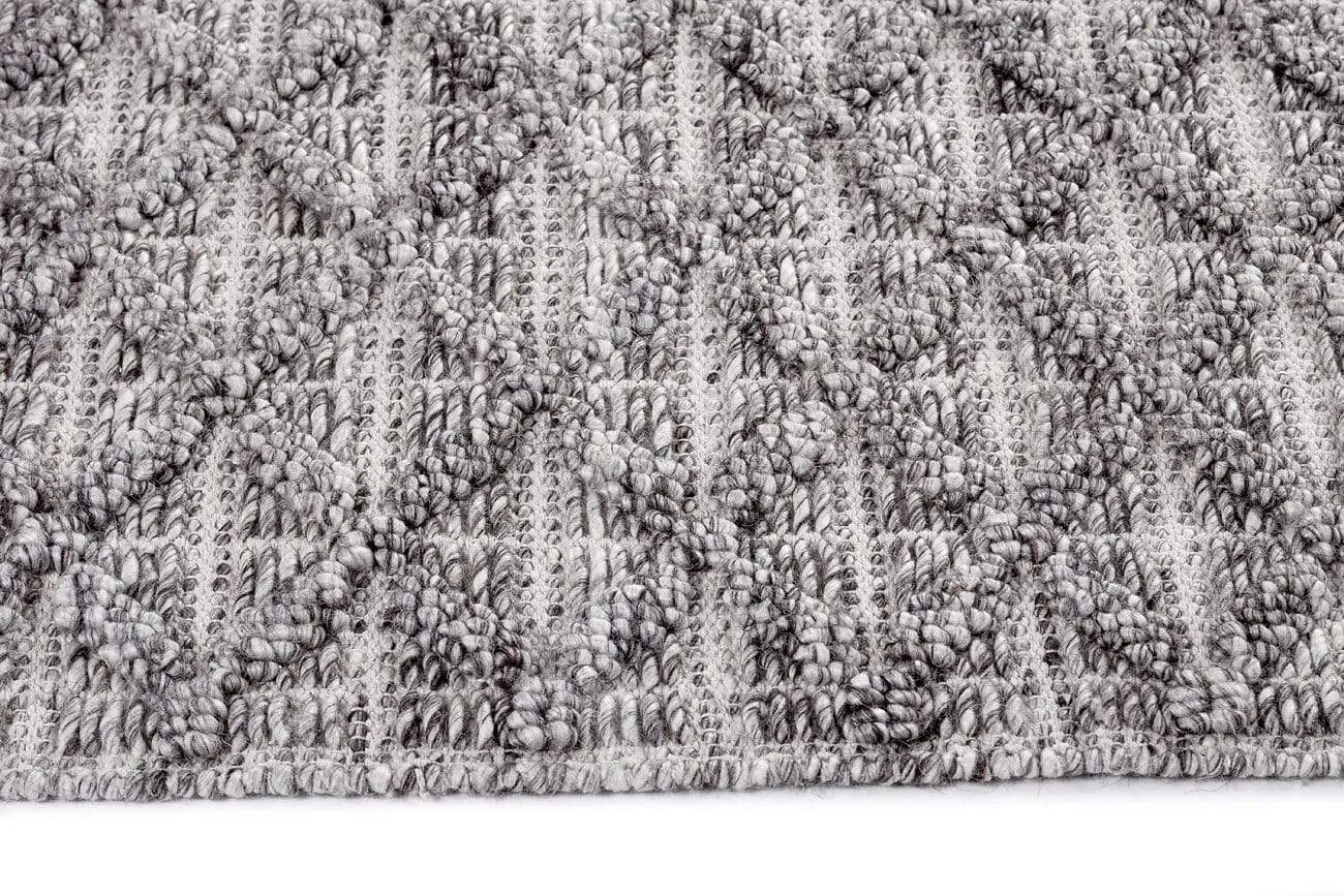 Mia Grey Lattice Wool Rug *NO RETURNS UNLESS FAULTY