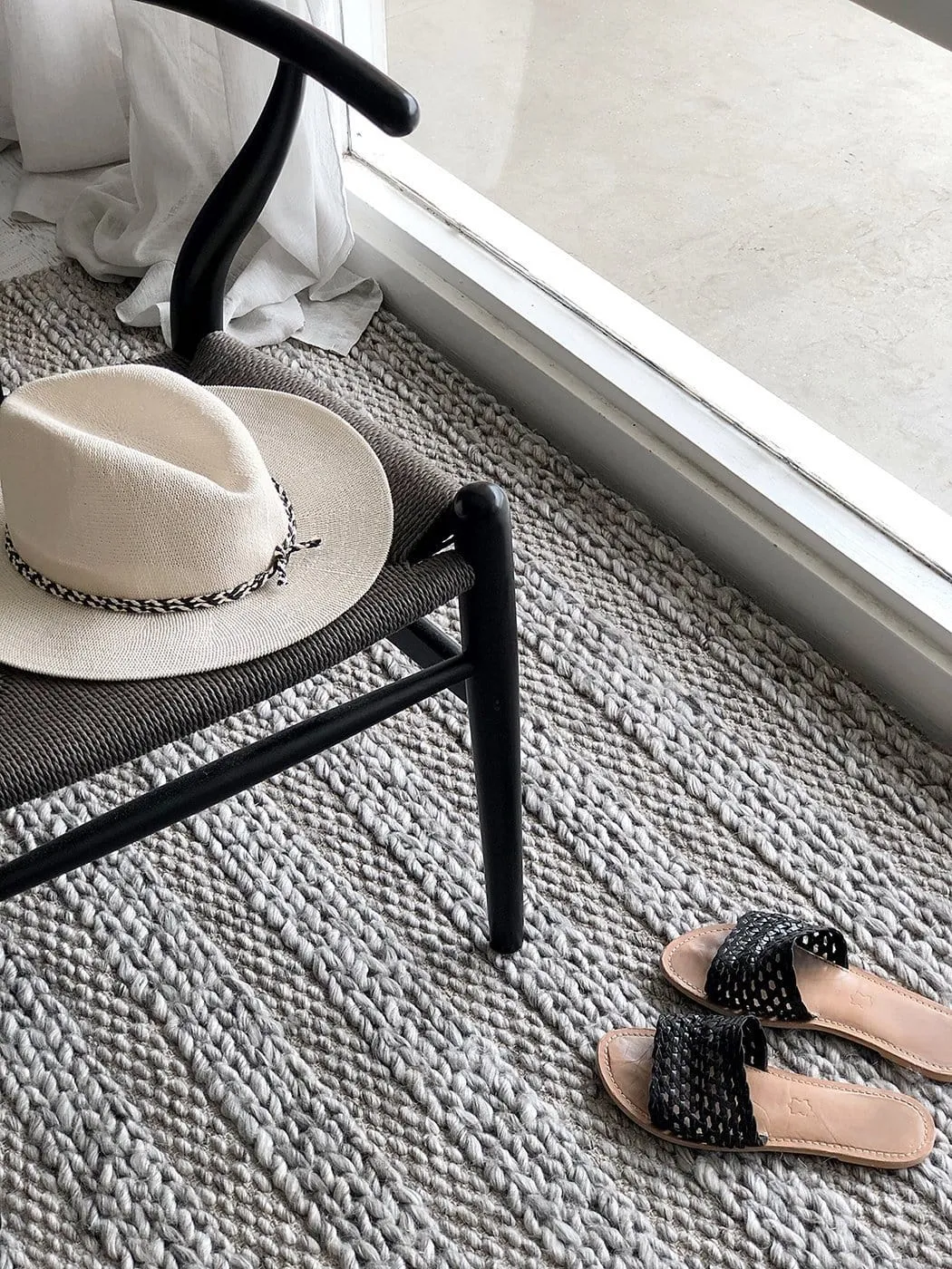 Mila Marbled Grey Braided Rug *NO RETURNS UNLESS FAULTY