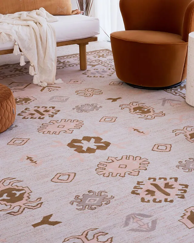 Mimi Peach and Beige Tribal Rug *NO RETURNS UNLESS FAULTY