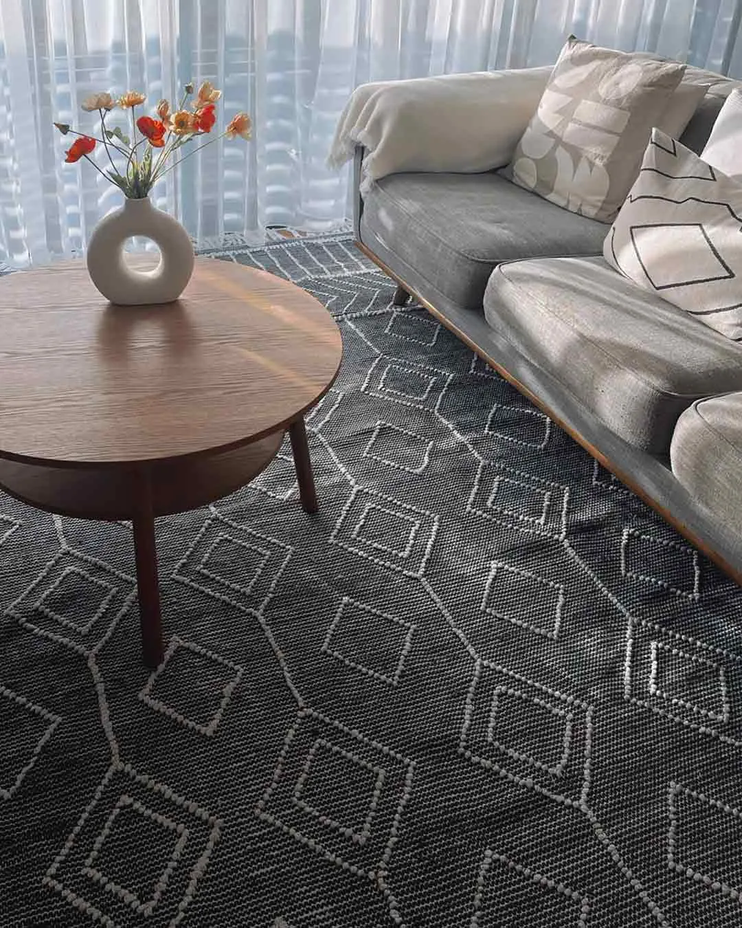 Mirabelle Black Indoor Outdoor Rug *NO RETURNS UNLESS FAULTY