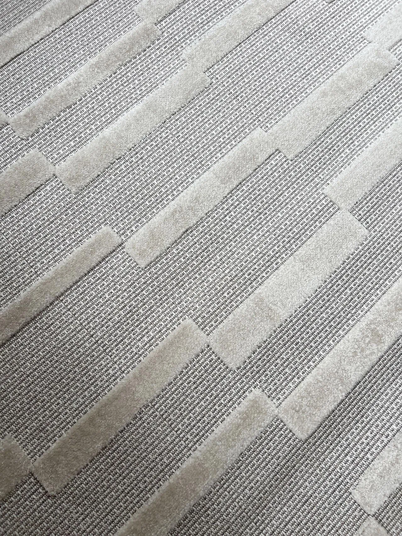 Miran Ivory Cream Striped Indoor Outdoor Rug *NO RETURNS UNLESS FAULTY