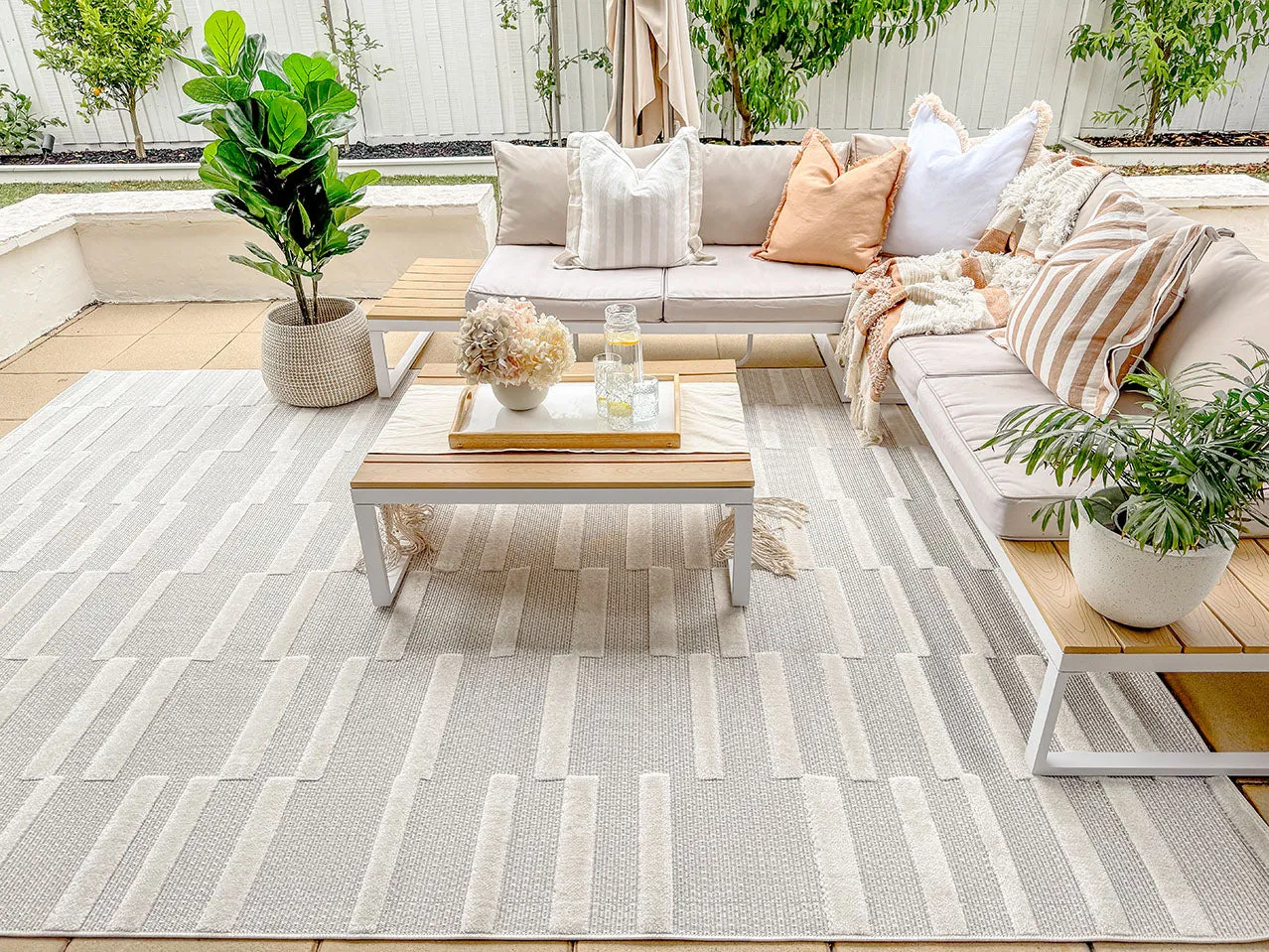 Miran Ivory Cream Striped Indoor Outdoor Rug *NO RETURNS UNLESS FAULTY