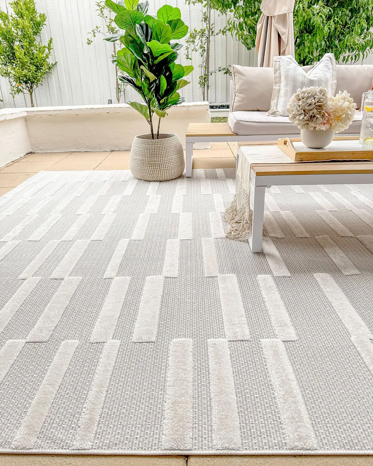 Miran Ivory Cream Striped Indoor Outdoor Rug *NO RETURNS UNLESS FAULTY