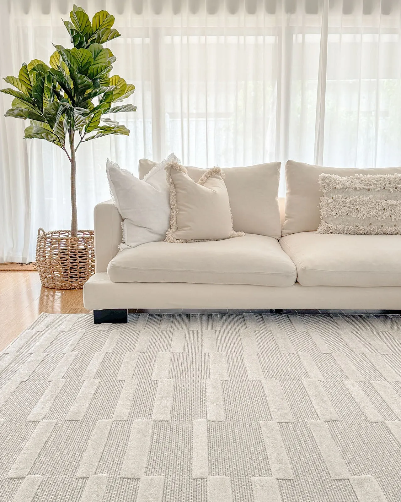 Miran Ivory Cream Striped Indoor Outdoor Rug *NO RETURNS UNLESS FAULTY
