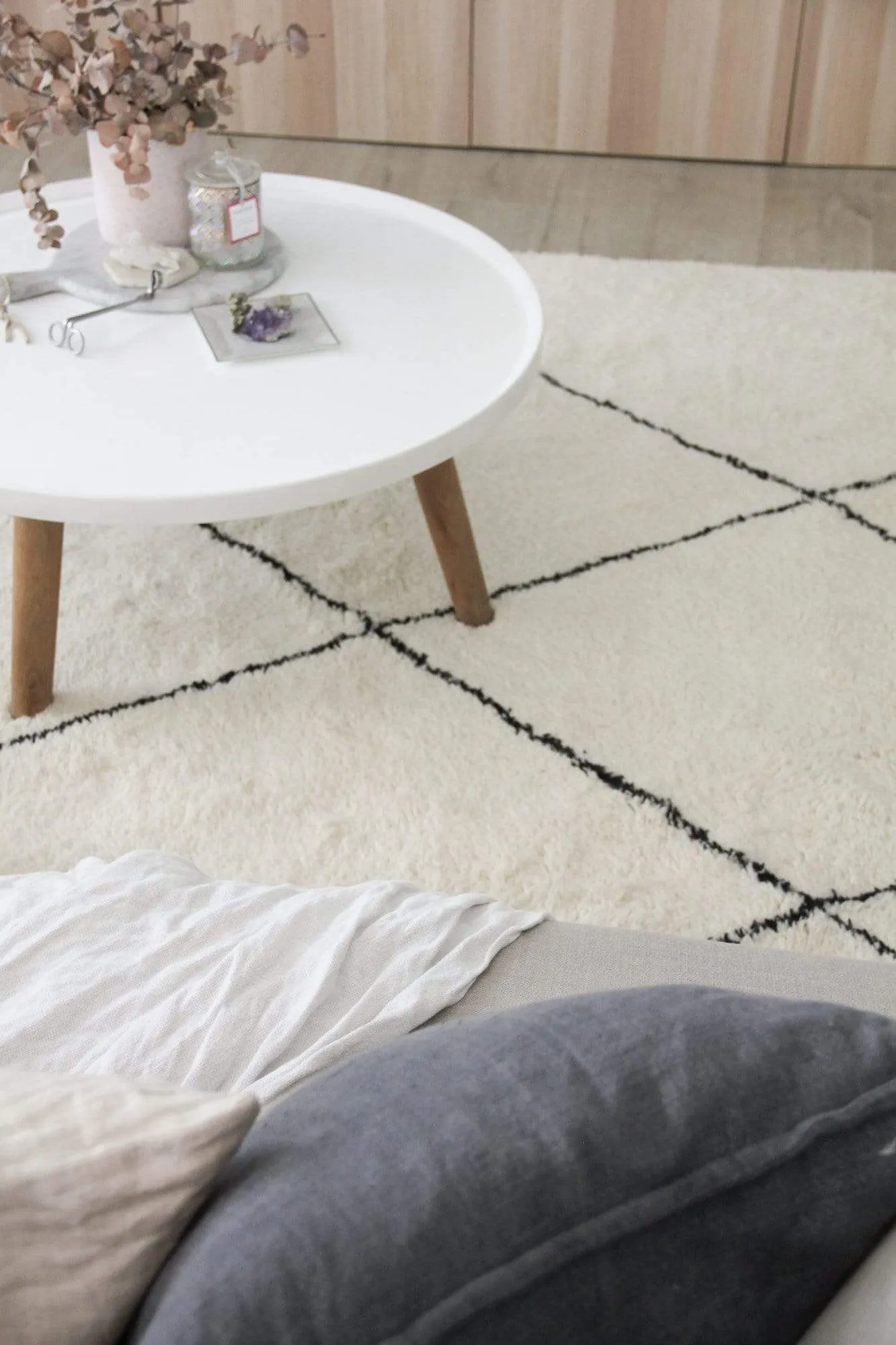 Misha Tribal Wool Rug *NO RETURNS UNLESS FAULTY
