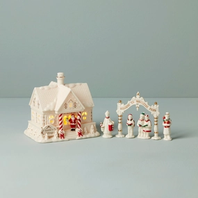 Mistletoe Park Lit Cottage & Caroler Figurine Sethome decor ,wall decor 