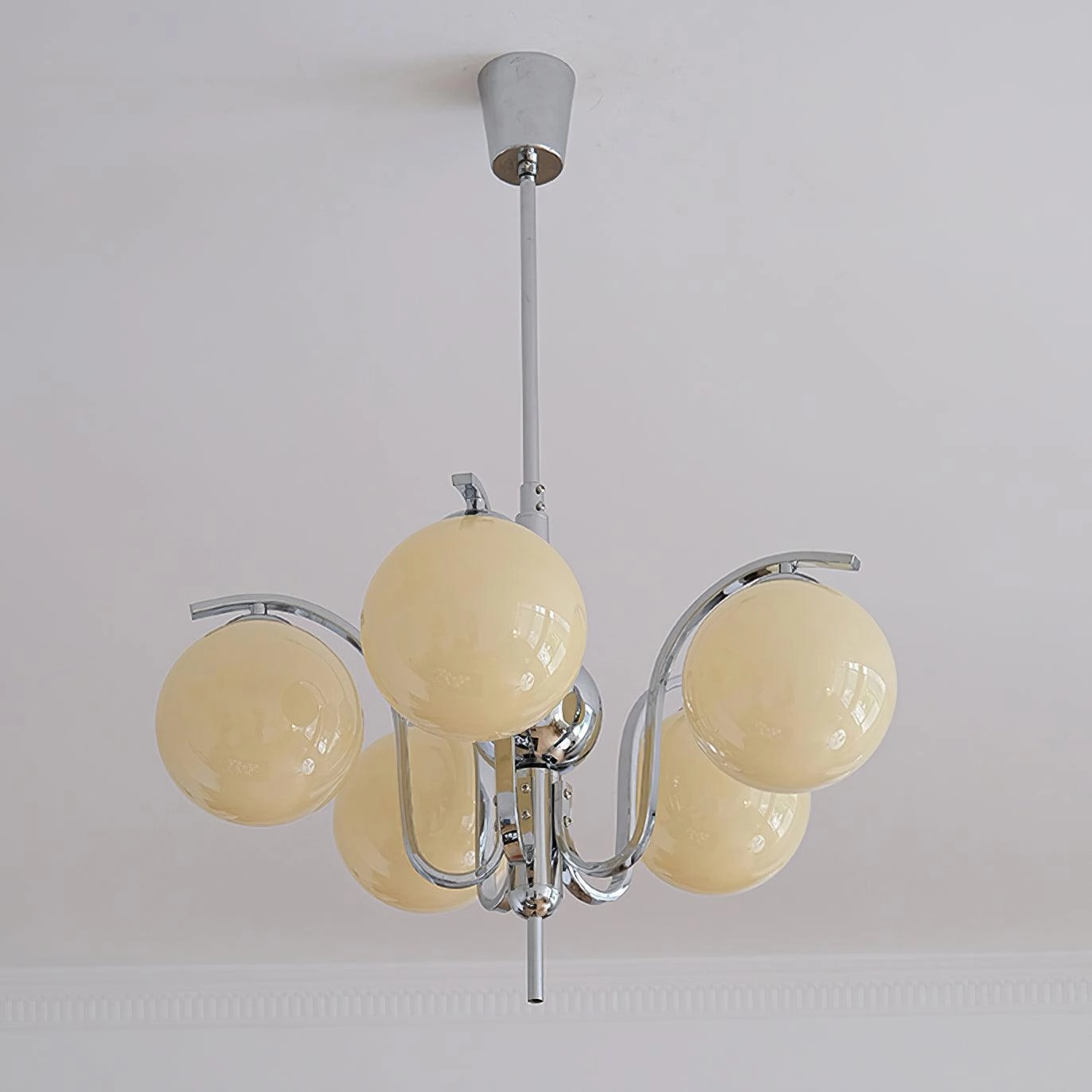 Modo Deco Chandelier
