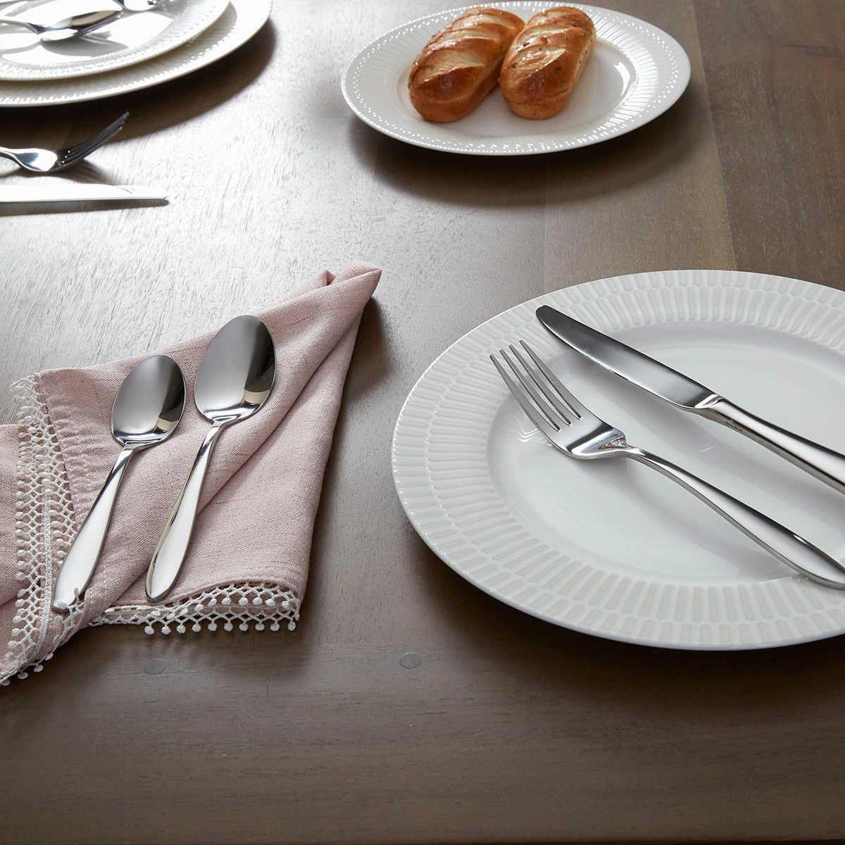 Mooncrest 20 Piece Flatware Set