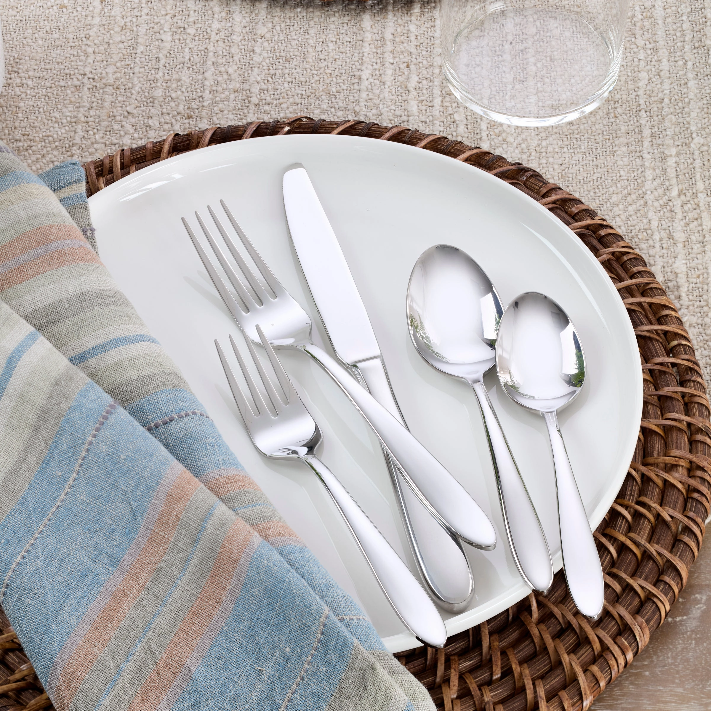 Mooncrest Satin 20 Piece Flatware Set