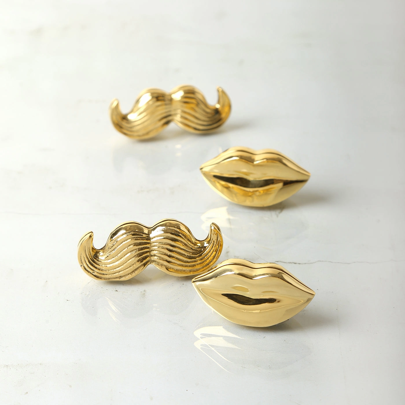 Mr. & Mrs. Muse Place Card Holder Set
