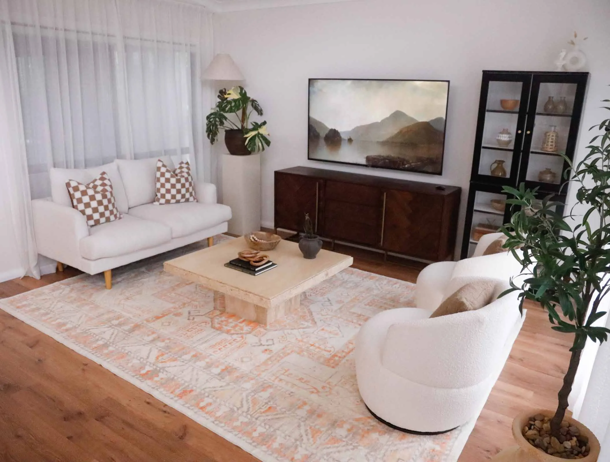 Natalya Orange and Cream Transitional Washable Rug *NO RETURNS UNLESS FAULTY