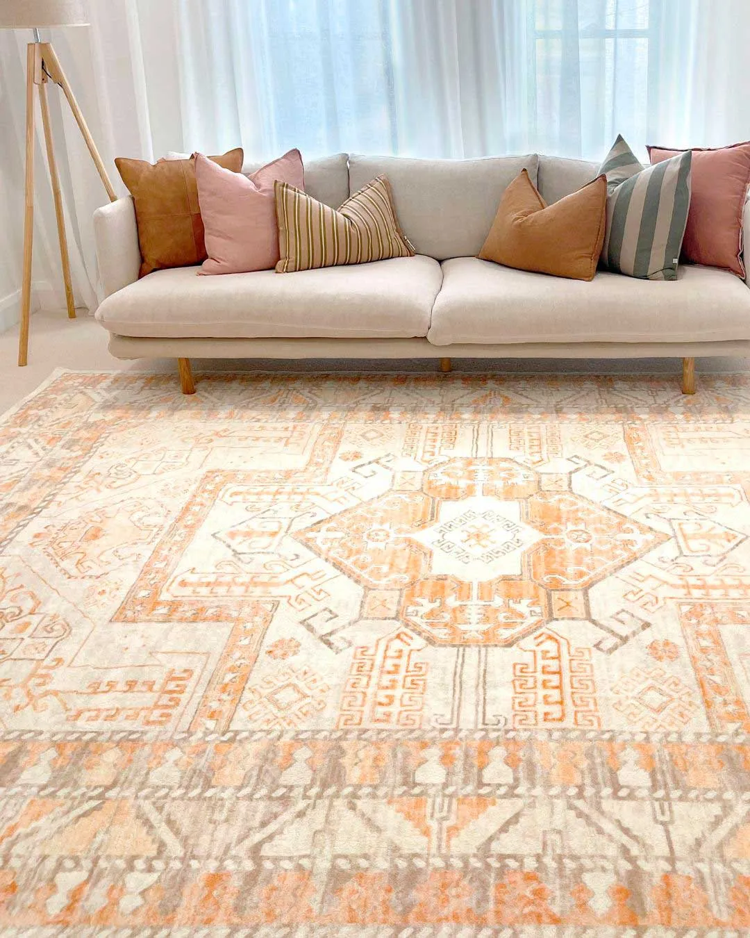 Natalya Orange and Cream Transitional Washable Rug *NO RETURNS UNLESS FAULTY
