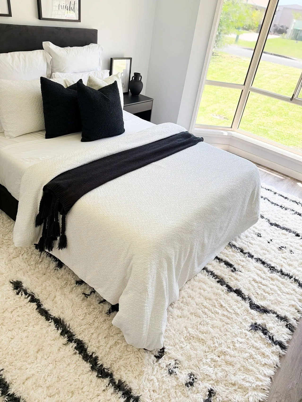 Nidhi Cream & Black Tribal Shag Rug *NO RETURNS UNLESS FAULTY