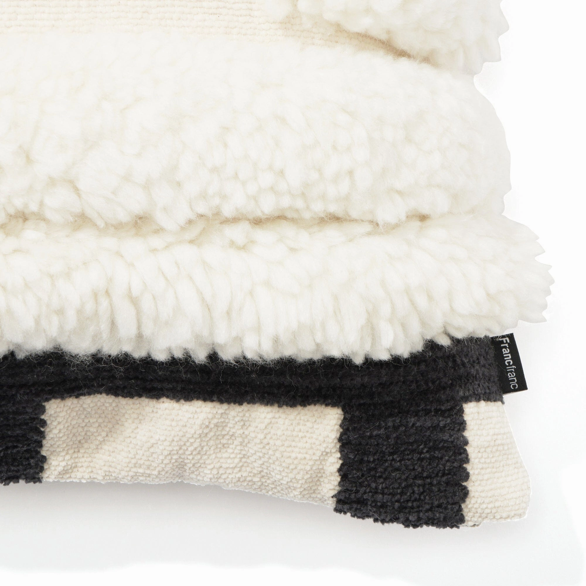 Object Tuft Cushion Cover 450 X 450 White X Black