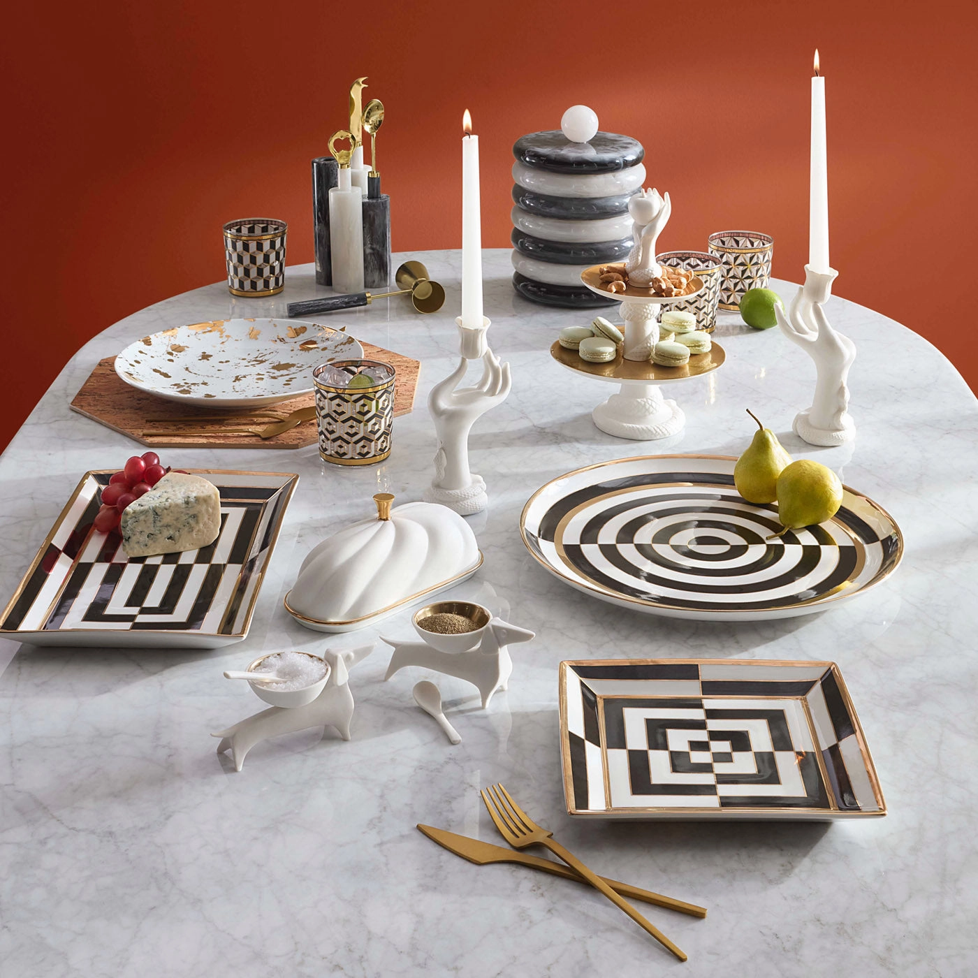 Op Art Round Serving Tray