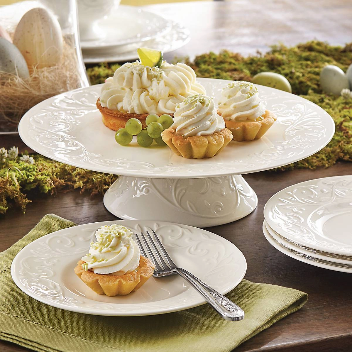 Opal Innocence Carved 4-Piece Plate Set