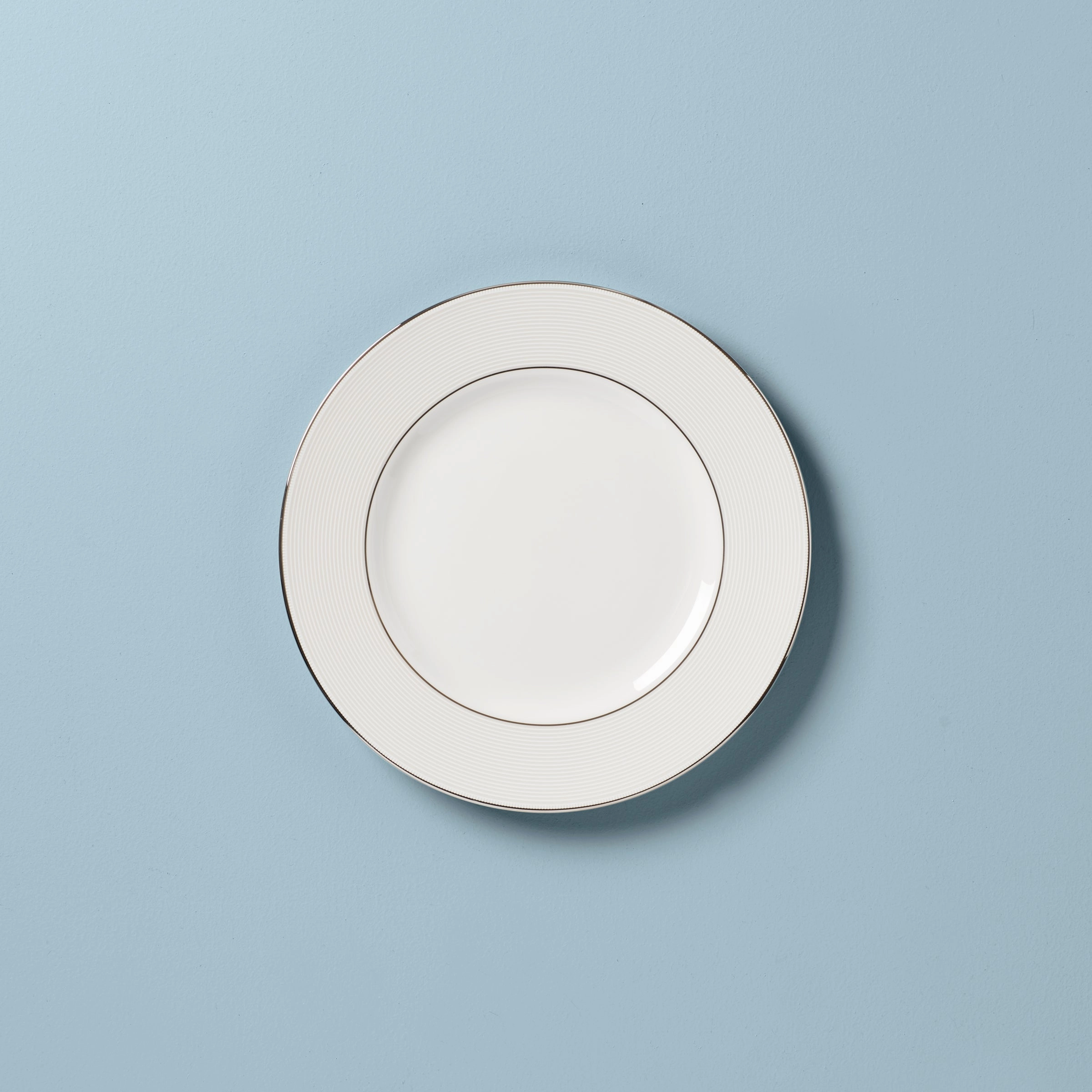Opal Innocence Stripe Dinner Platemodern kitchen decor ,kitchen dinner set ,dinnerware 