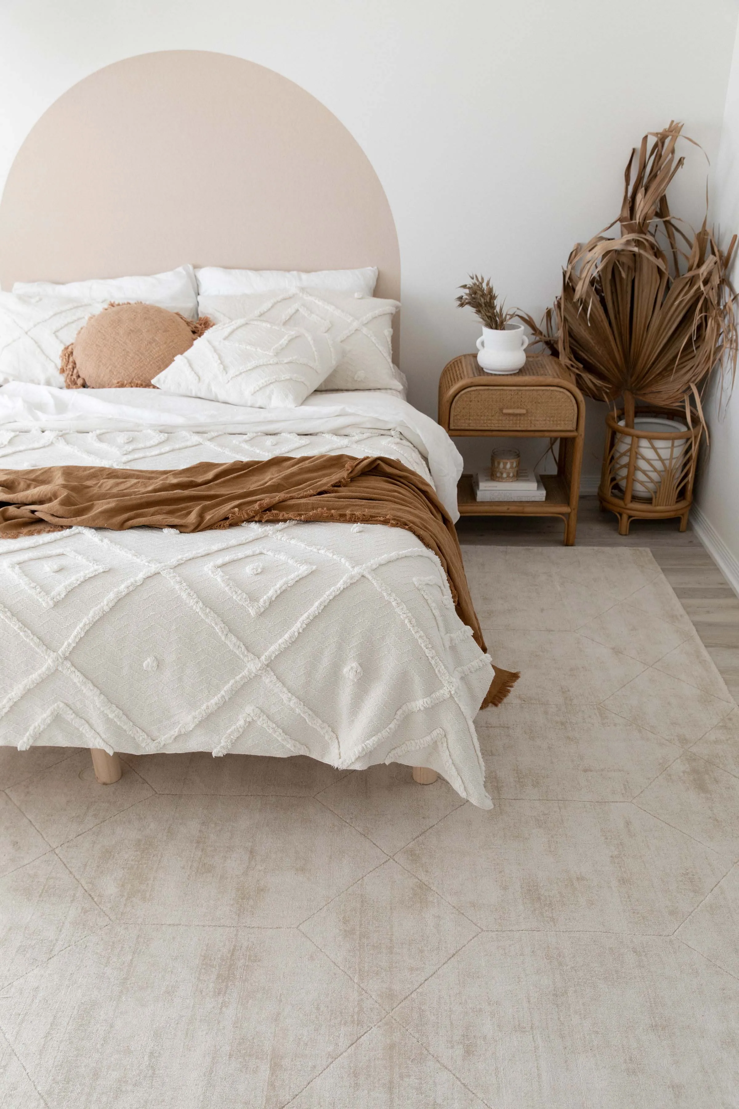 Parker Beige and Ivory Geometric Viscose Rug