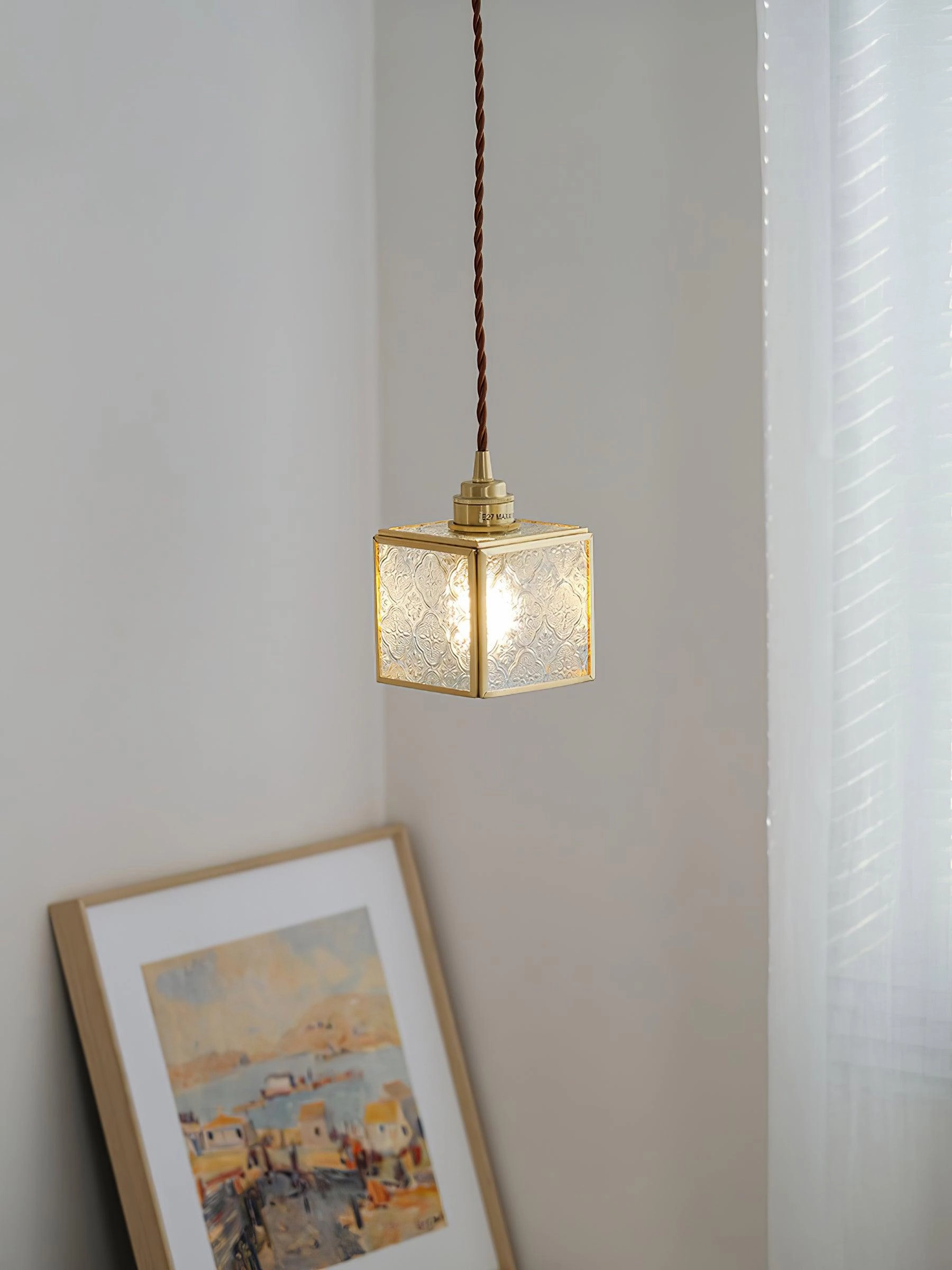 Patterned Glass Pendant Lamp