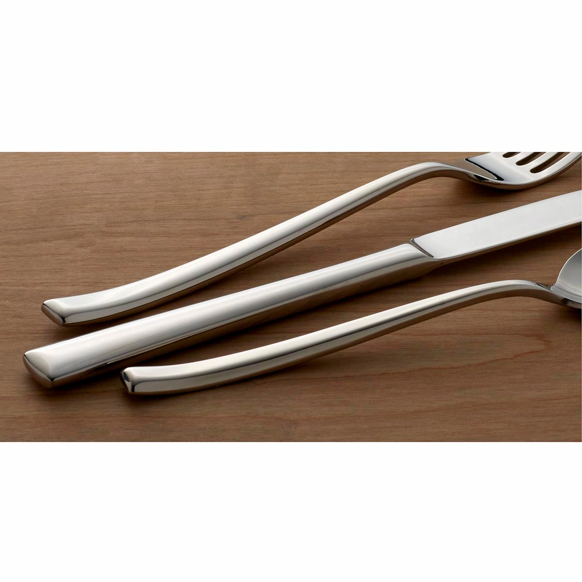 Pearce 20 Piece Flatware Set