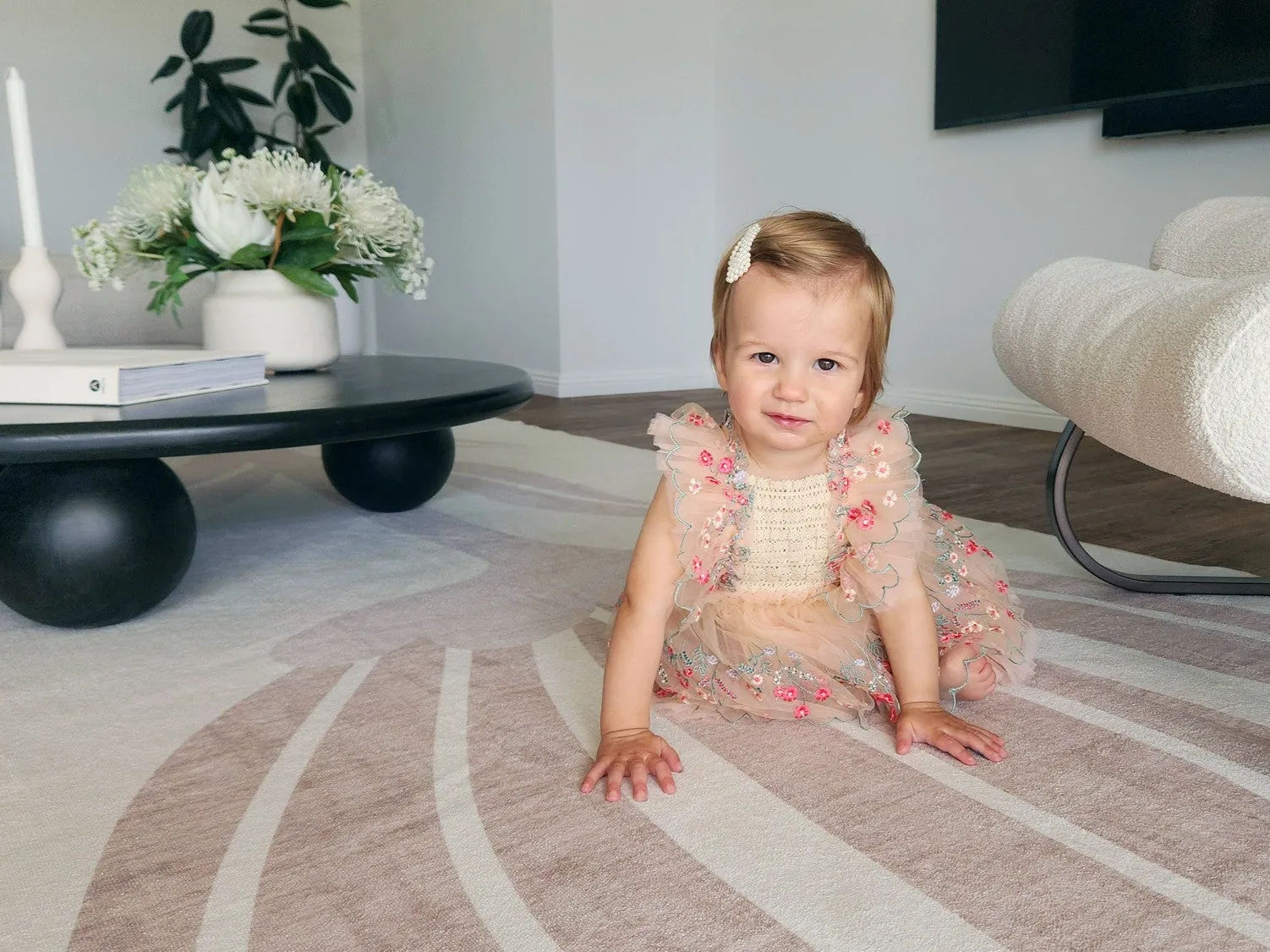 Perlha Beige and Grey Botanical Washable Rug