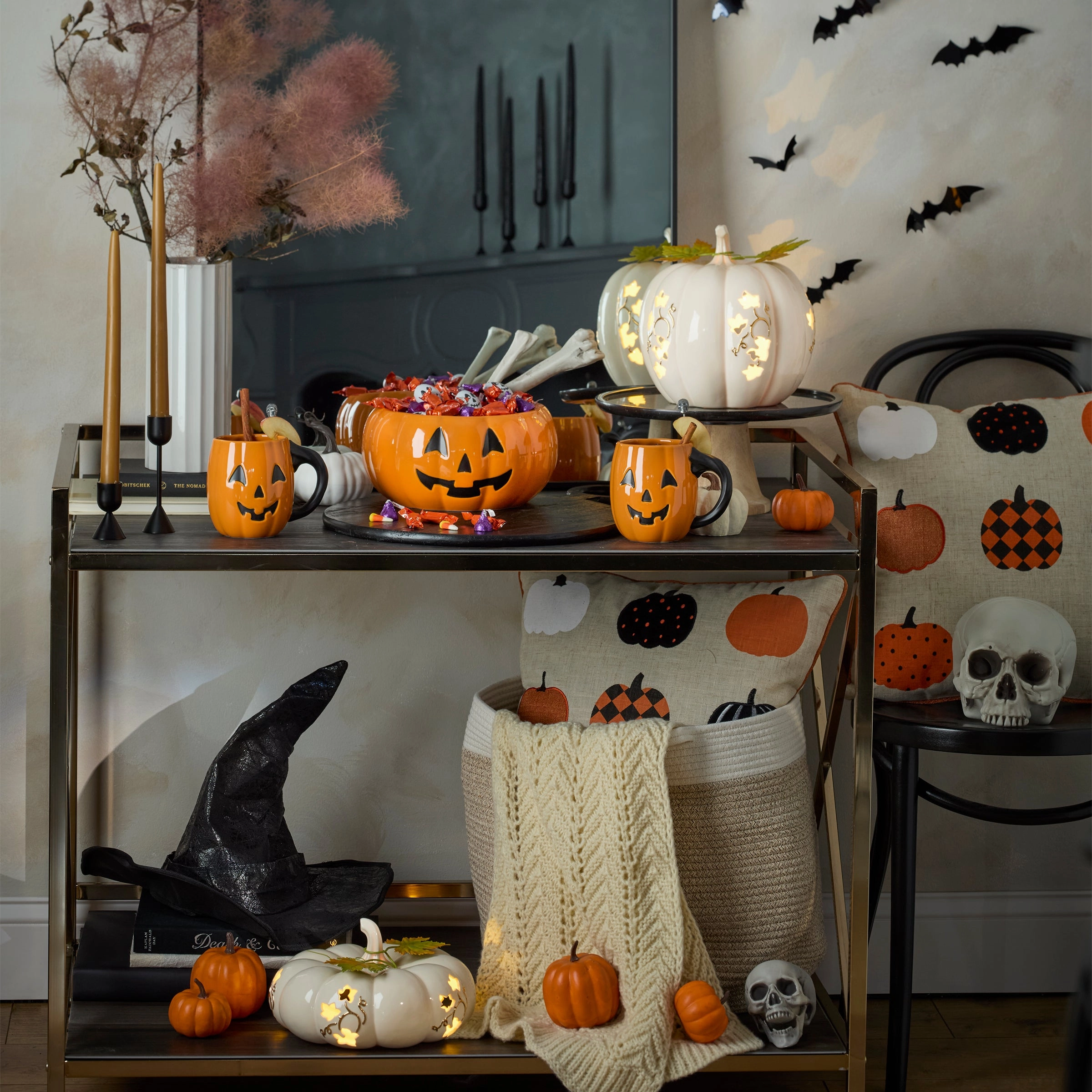 Pierced Lit Pumpkin Short