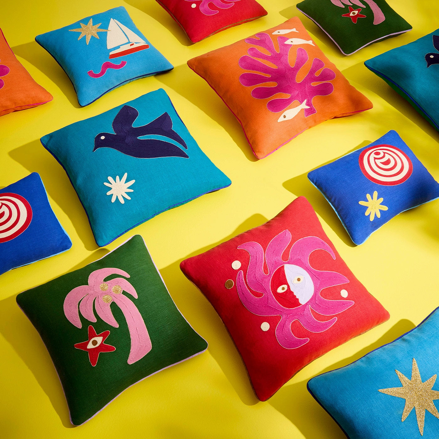 Playa Palm Tree Pillow