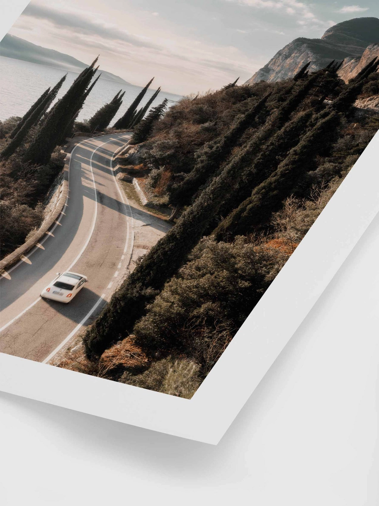Poster Hub - By Lago di Garda