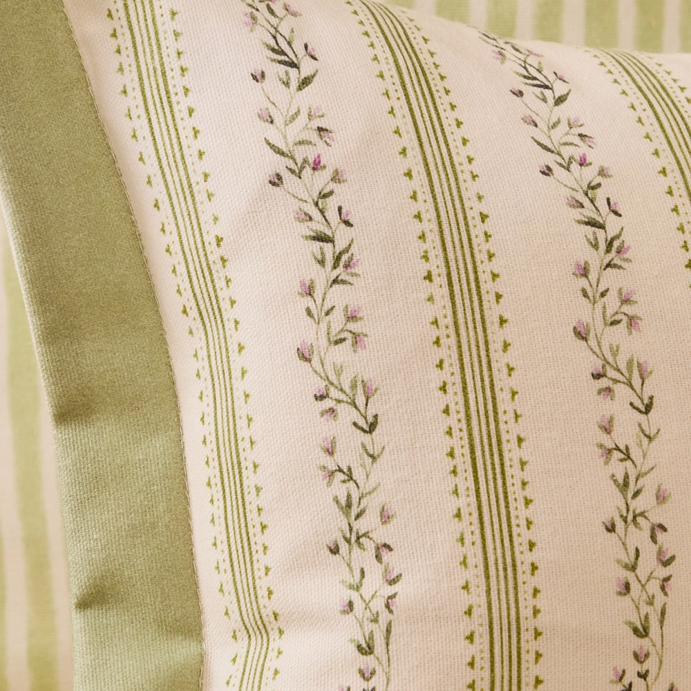 Primavera Printed Cushion Clover