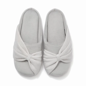 Ribbon Room shoes  Greybedding sets ,throw blankets 