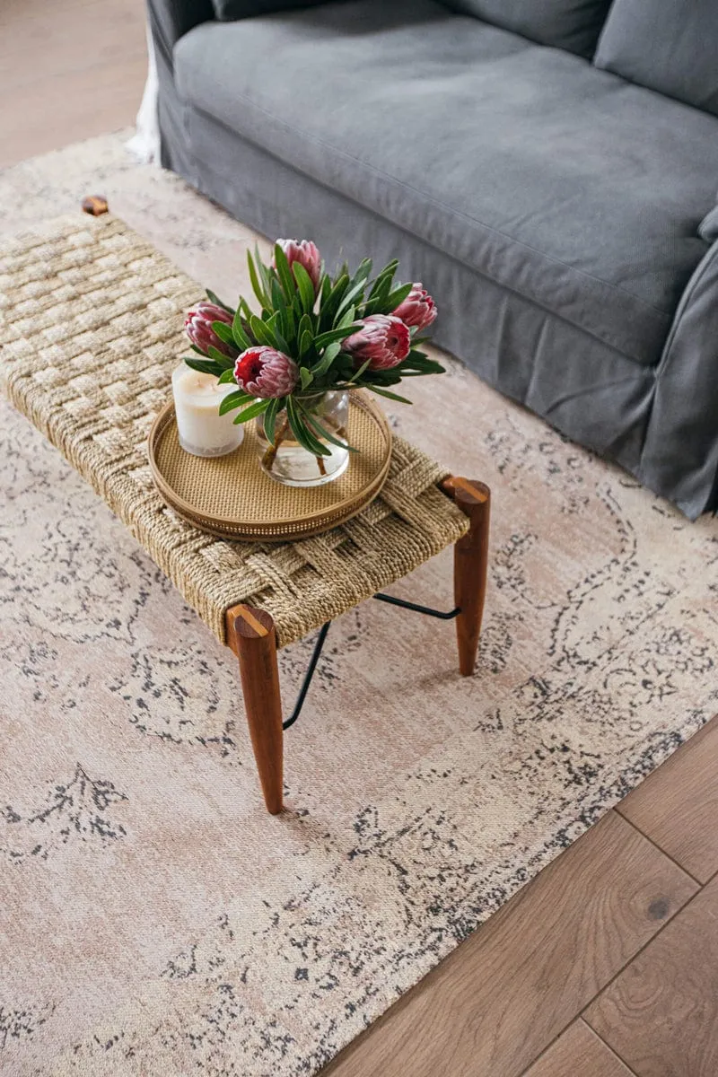 Sadie Coral Peach Turkish Style Distressed Rug *NO RETURNS UNLESS FAULTY