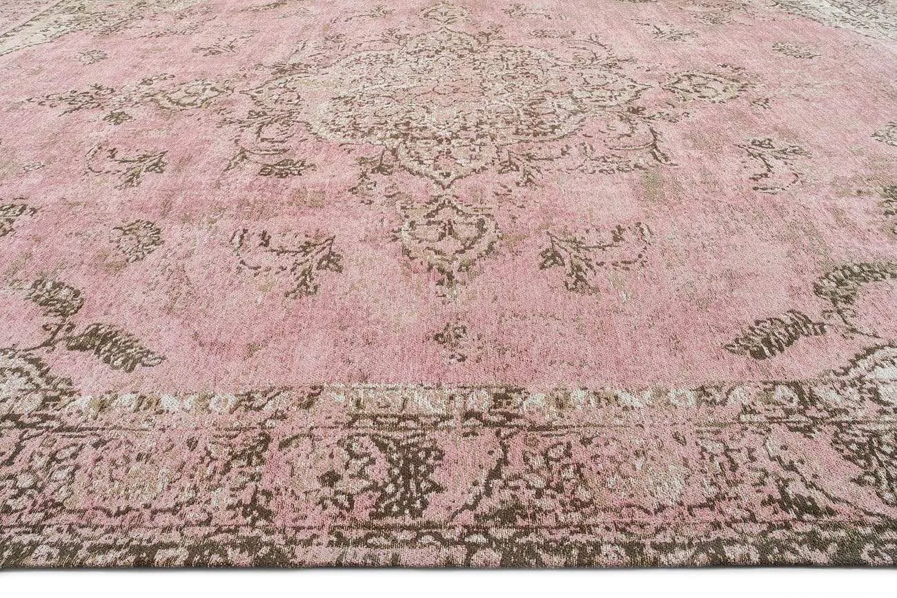 Sahara Turkish Style Pink Distressed Medallion Rug
