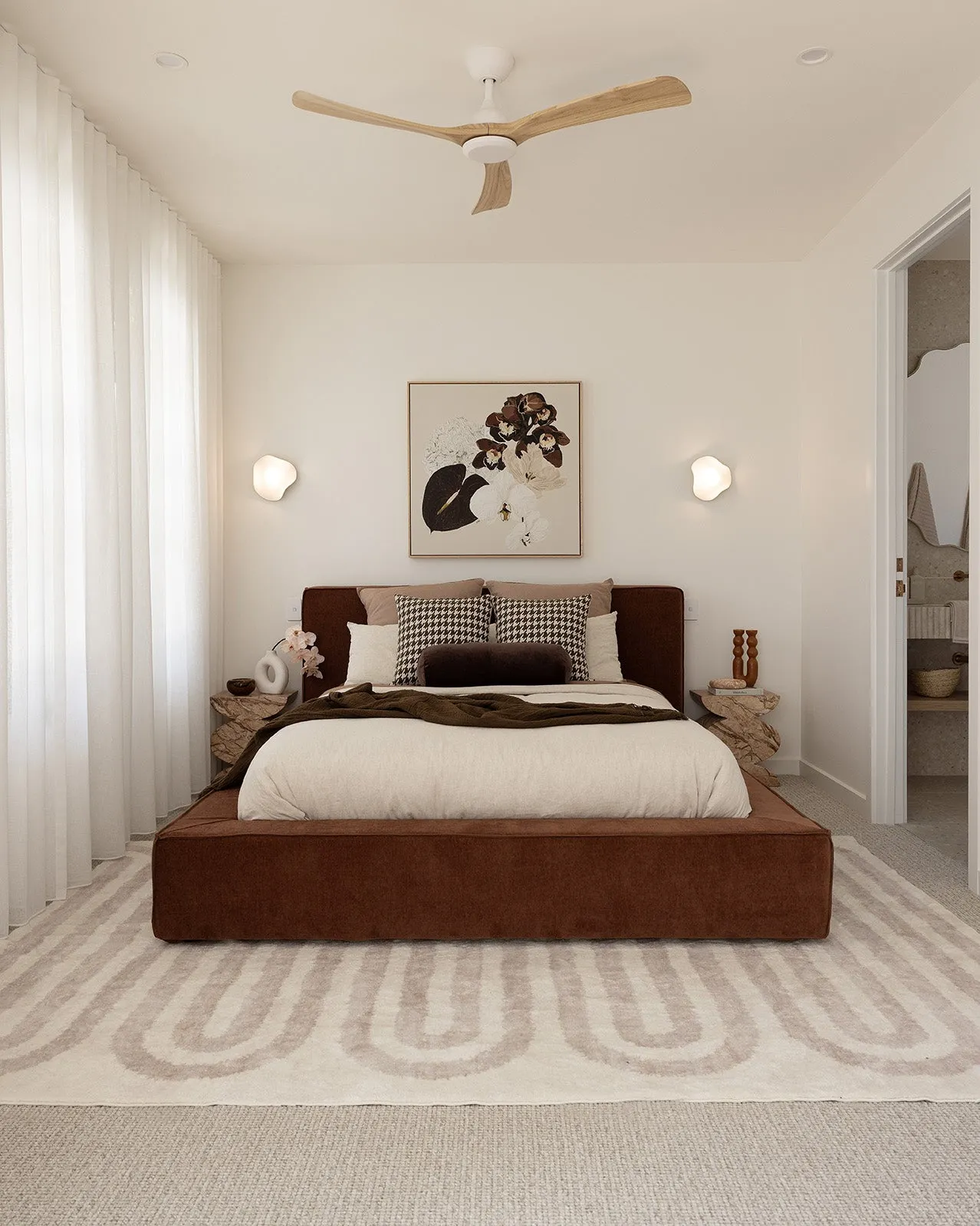 Sargola Ivory Curve Pattern Washable Rug